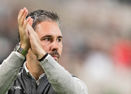 Hammarbys tränare Marti Cifuentes innan fotbollsmatchen i