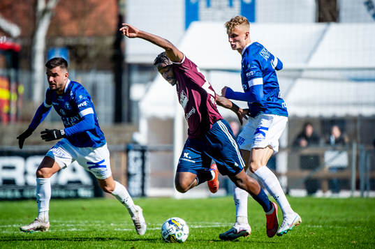 Gefles York Rafael mot Trelleborgs Haris Brkic och Liam