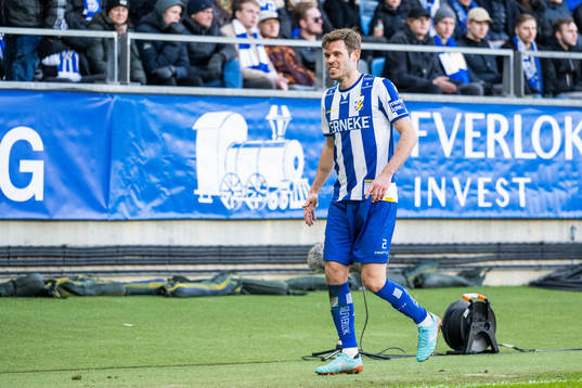 IFK Göteborgs Emil Salomonsson byts ut