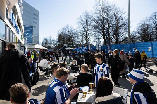 Aktivitet utanför Gamla Ullevi