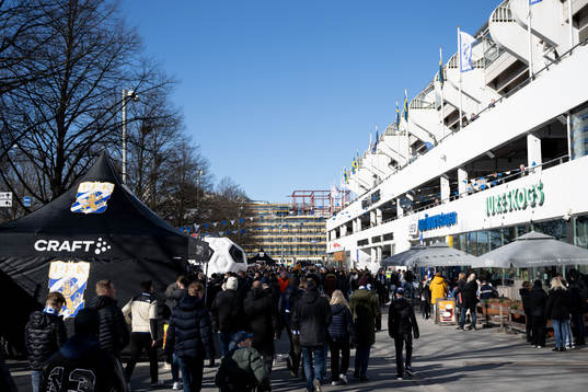 Aktivitet utanför Gamla Ullevi