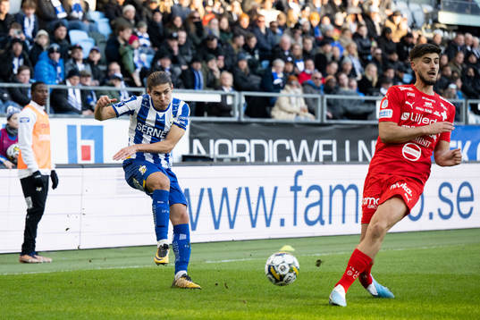 IFK Göteborgs Eman Markovic och Värnamos Emin Grozdanic