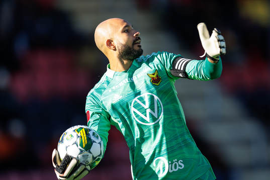 Östersunds målvakt Aly Keita