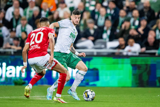 Degerfors Elyas Bouzaiene och Hammarbys Viktor Djukanovic