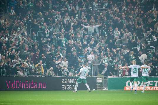 Hammarbys Viktor Djukanovic jublar