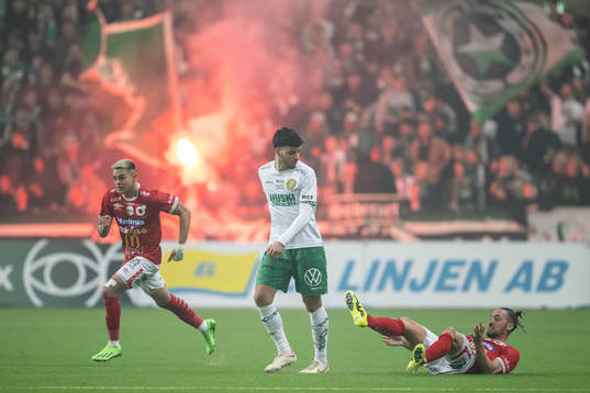 Hammarbys Edvin Kurtulus och Degerfors Dijan Vukojevic