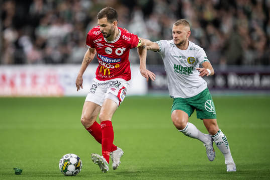 Degerfors Sebastian Ohlsson och Hammarbys Simon Strand