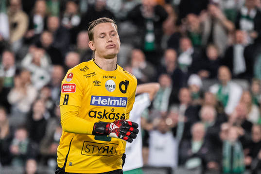 Degerfors målvakt Sondre Lovseth Rossbach