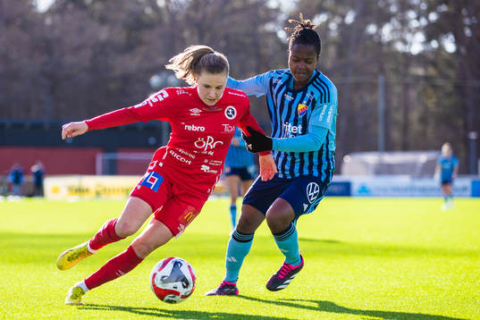 Bläddra bland fler bilder av Fotboll, Damallsvenskan, Djurgården - Örebro