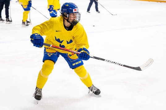 Sara Hjalmarsson of Sweden at a practice session