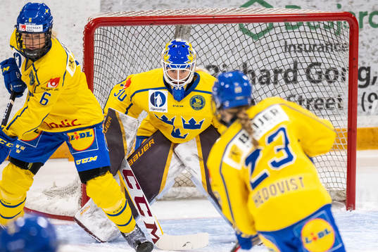 Goaltender Emma Söderberg of Sweden