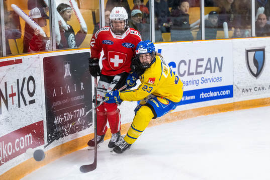 Sonja Leemann of Switzerland and Ebba Hedqvist of Sweden