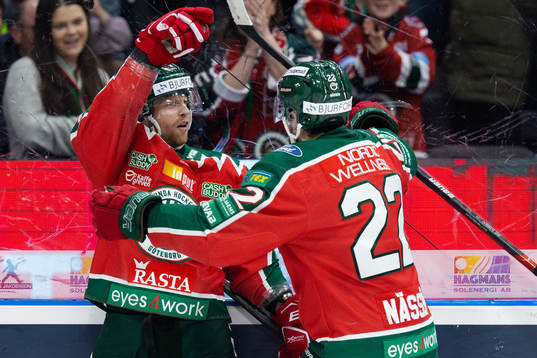 Frölundas Ryan Lasch jublar