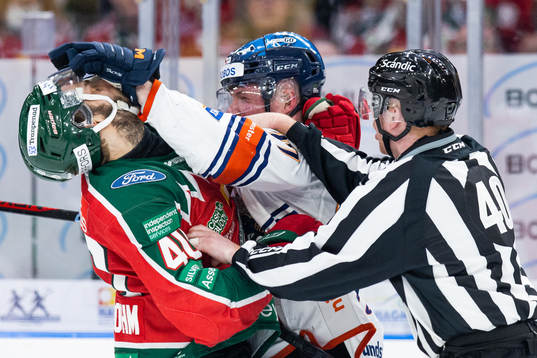 Frölundas Petteri Lindbohm och Växjös Martin Lundberg