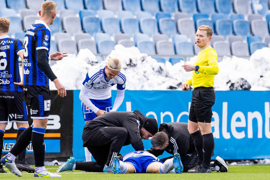 IFK Norrköpings Christoffer Nyman får vård