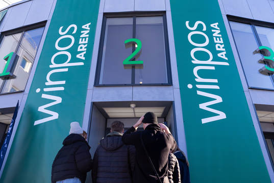 Winpos arena entre innan semifinal ett i Hockeyallsvenskan