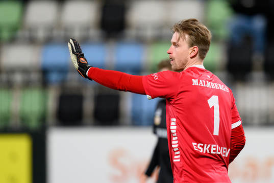 Örebros målvakt William Eskelinen