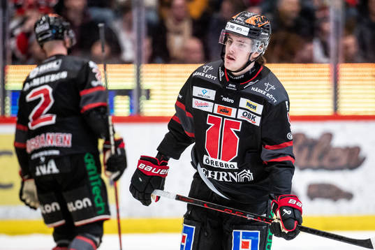 Örebros Leo Carlsson deppar