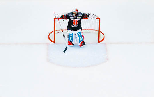 Örebros målvakt Jhonas Enroth
