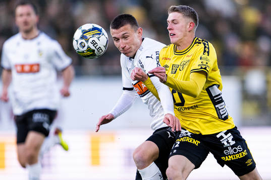 Häckens Kristoffer Lund Hansen och Elfsborgs Alexander