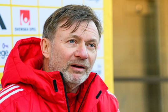 Head coach Peter Gerhardsson of the Swedish women's