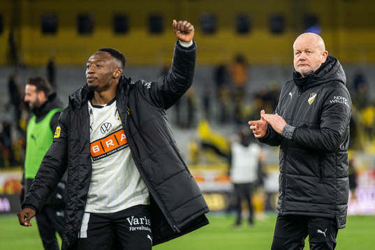 Häckens Benie Adama Traore och tränare Per-Mathias Høgmo