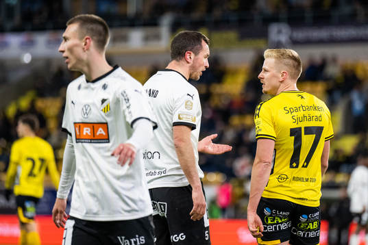 Häckens Even Hovland och Elfsborgs Per Frick