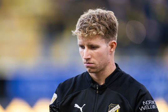 Häckens Samuel Gustafson vid line-up