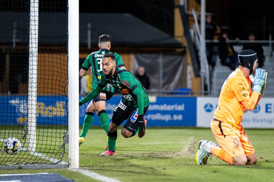 Varbergs Ömur Pektas jublar