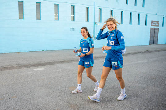 Tuva Hansen and Ada Hegerberg of the Norwegian women's