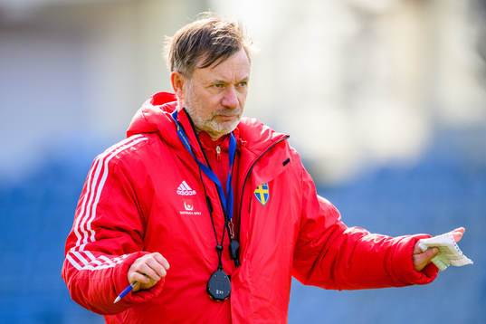Head coach Peter Gerhardsson