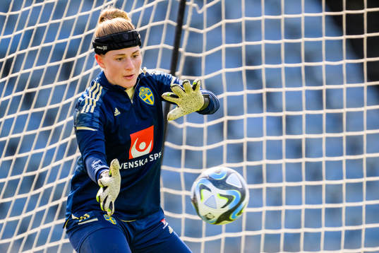 Goalkeeper Tove Enblom