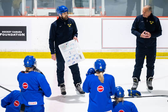 Head coach Ulf Lundberg  and assistant coach Andreas