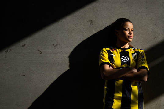 Häckens Felicia Schröder