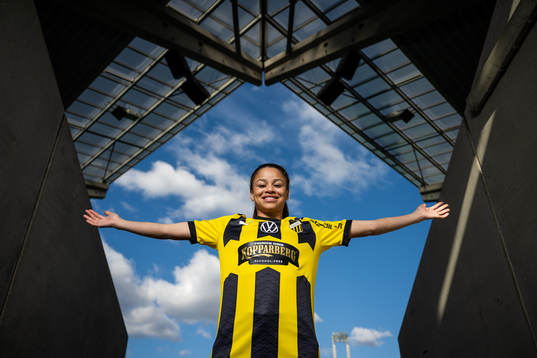 Häckens Felicia Schröder