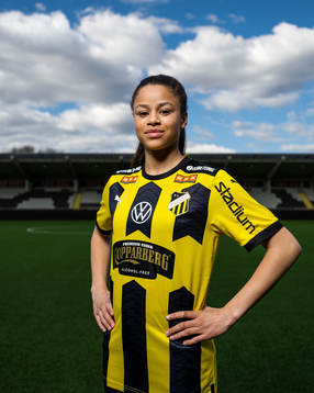 Häckens Felicia Schröder