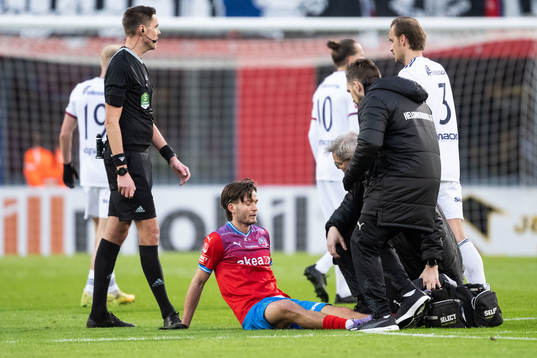 Helsingborgs Wilhelm Loeper har ont
