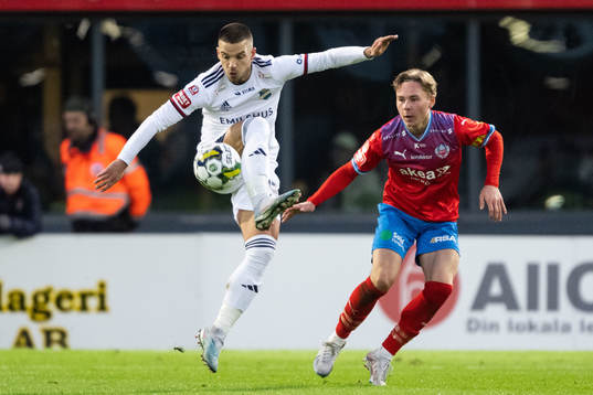 Östers Vladimir Rodic och Helsingborgs Simon Bengtsson