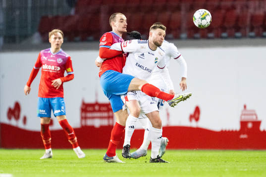 Helsingborgs Adam Hellborg och Östers Niklas Söderberg