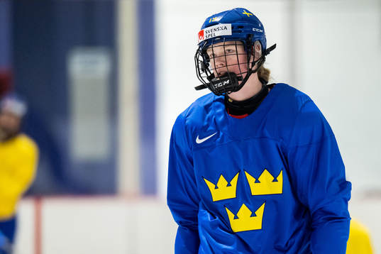 Sara Hjalmarsson of Sweden at a practice session