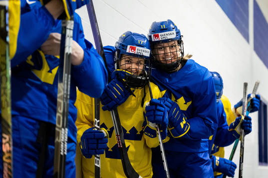 Sofie Lundin and Josefin Bouveng of Sweden