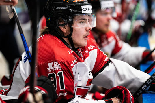 Örebros Leo Carlsson deppar