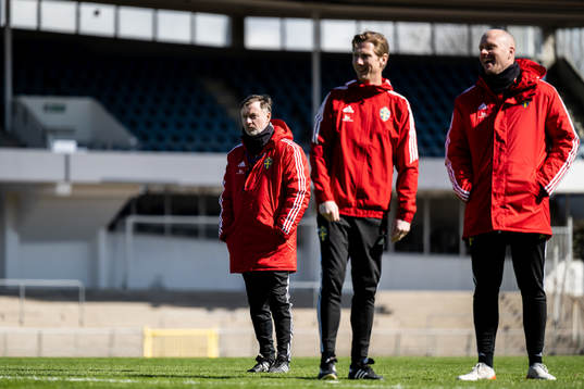 Head coach Peter Gerhardsson