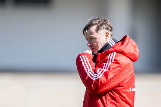 Head coach Peter Gerhardsson