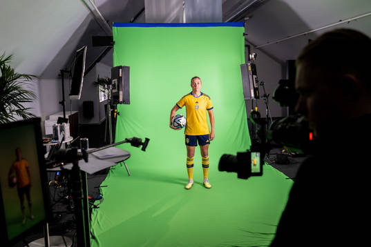 Filippa Angeldahl at a green screen filming with the