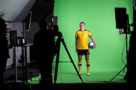 Filippa Angeldahl at a green screen filming with the