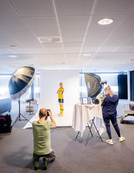 Bildbyrån’s Photographer Ludvig Thunman and Hanna