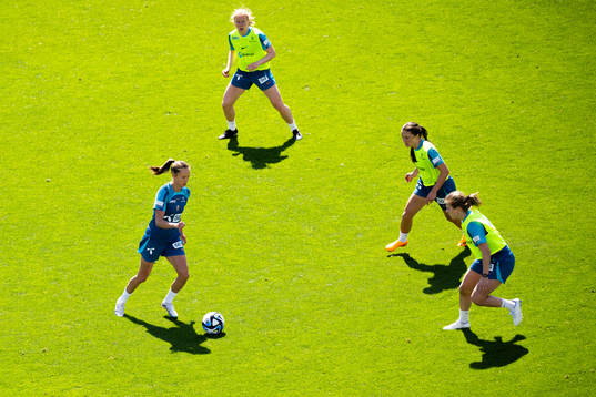 Caroline Graham Hansen, Julie Blakstad, Vilde Bøe Risa and