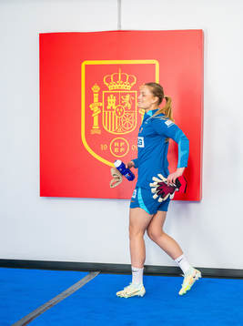 Goalkeeper Guro Pettersen of the Norwegian women's national