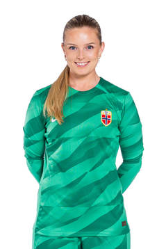 Goalkeeper Guro Pettersen of the Norwegian women’s